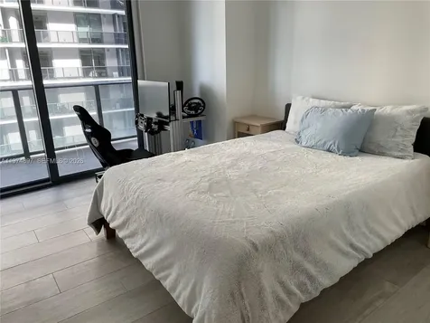45 SW 9th Street Miami FL 33130