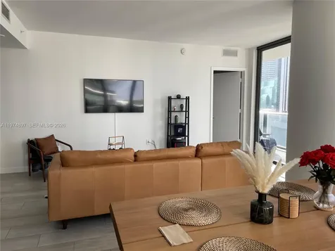 45 SW 9th Street Miami FL 33130