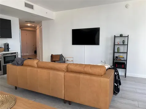 45 SW 9th Street Miami FL 33130