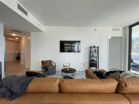 45 SW 9th Street Miami FL 33130
