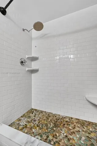 4250 SW 70th Terrace Davie FL 33314