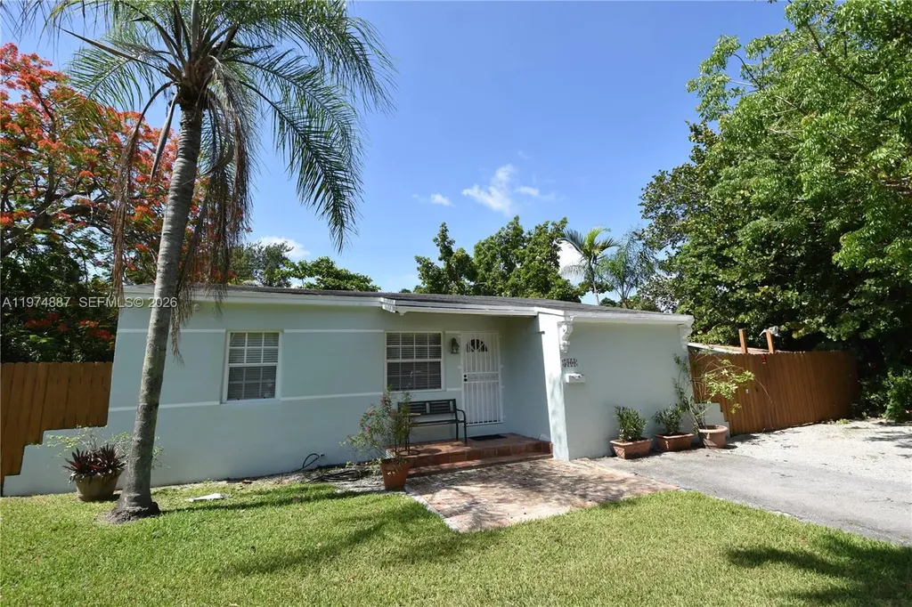 5900 SW 60th Street Miami FL 33143