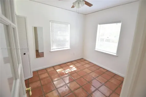 5900 SW 60th Street Miami FL 33143