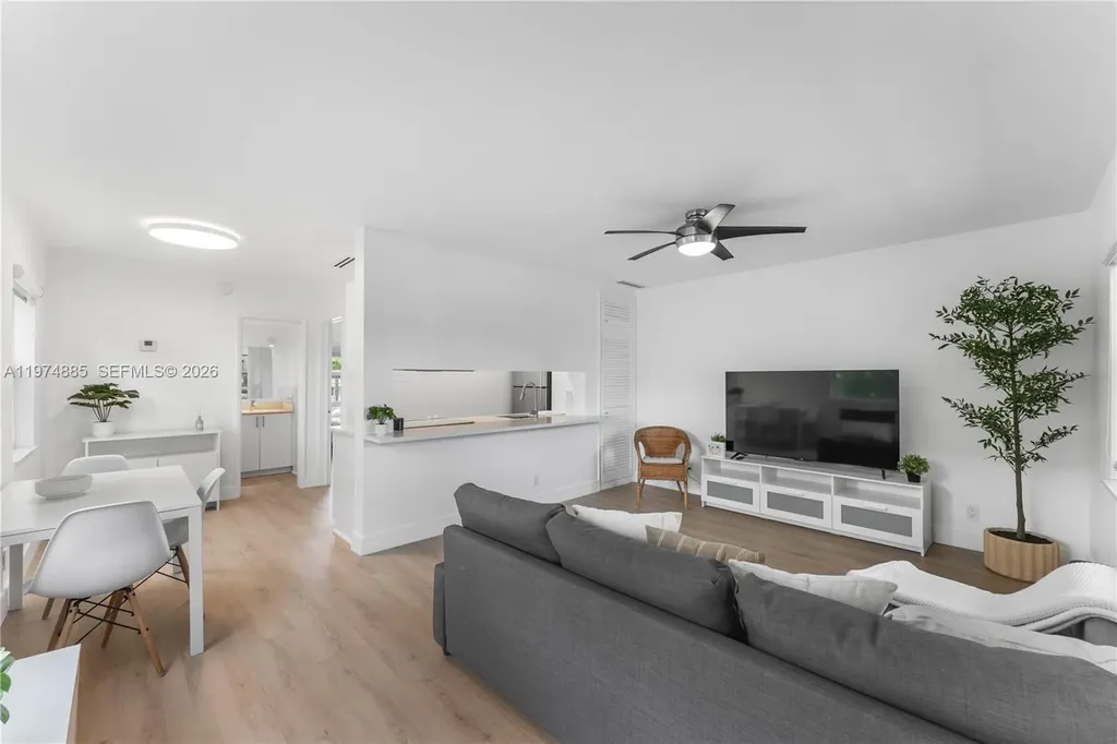 815 Middle River Drive Fort Lauderdale FL 33304