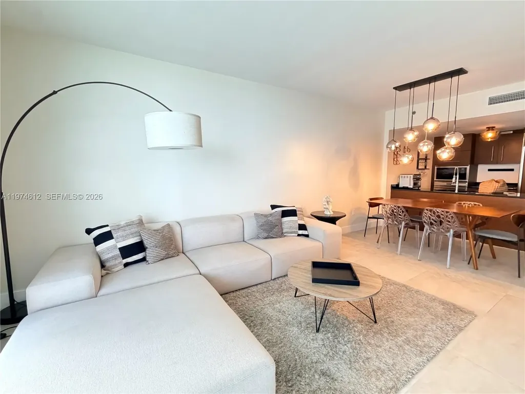 475 Brickell Avenue Miami FL 33131