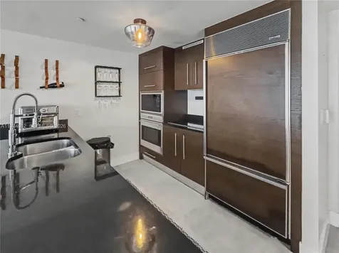 475 Brickell Avenue Miami FL 33131