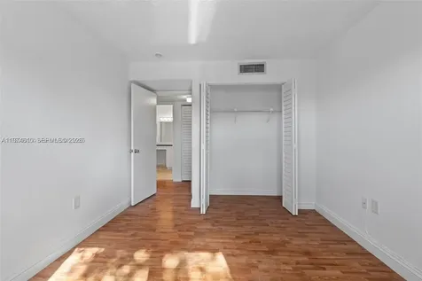 15600 SW 80th Street Miami FL 33193