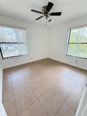 207 Lake Pointe Drive Oakland Park FL 33309