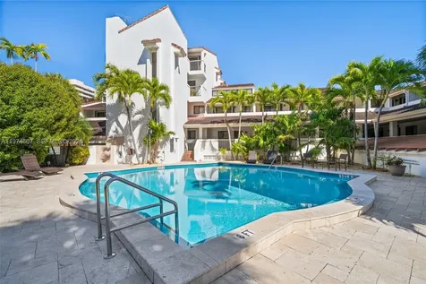 2600 Cardena Street Coral Gables FL 33134