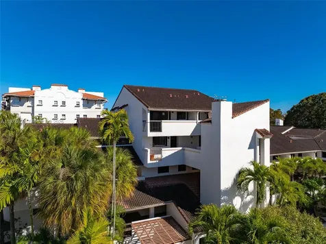 2600 Cardena Street Coral Gables FL 33134