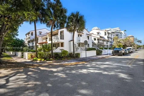 2600 Cardena Street Coral Gables FL 33134