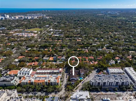 2600 Cardena Street Coral Gables FL 33134