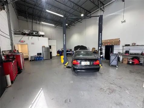 3136 John P Curci Drive Hallandale Beach FL 33009