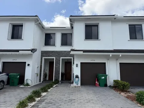 10916 SW 235th Lane Homestead FL 33032