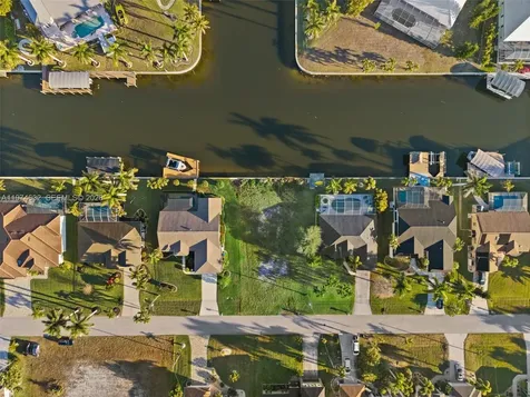 2623 SW 35th Lane Cape Coral FL 33914