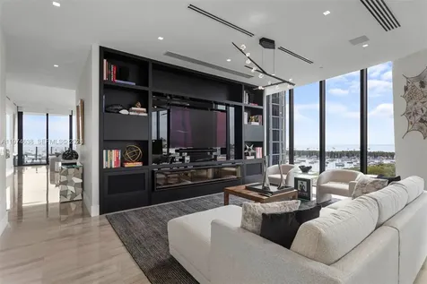 2821 S Bayshore Drive Coconut Grove FL 33133