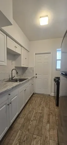 8430 Harding Avenue Miami Beach FL 33141