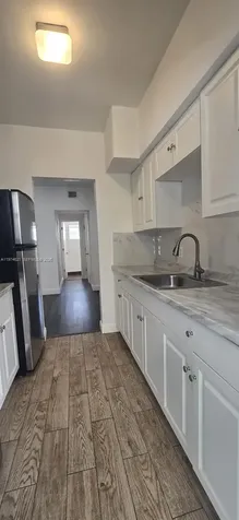 8430 Harding Avenue Miami Beach FL 33141