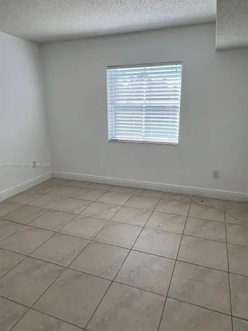 8240 SW 210th Street Cutler Bay FL 33189