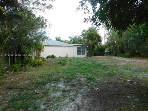 2799 SW Ensenada Terrace Port St. Lucie FL 34953