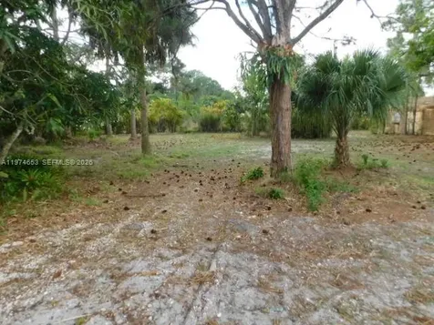 2799 SW Ensenada Terrace Port St. Lucie FL 34953