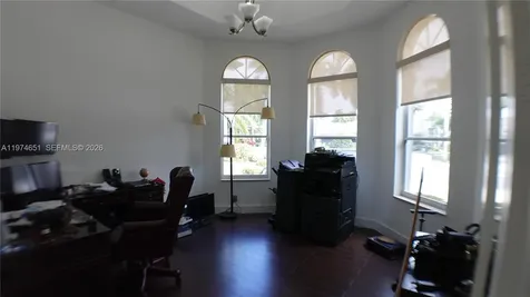 2503 Provence Circle Weston FL 33327