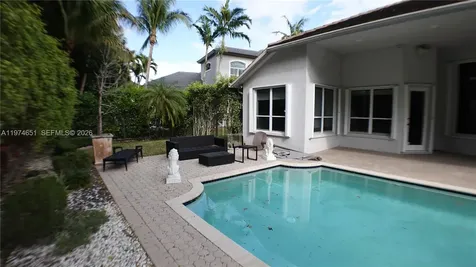 2503 Provence Circle Weston FL 33327