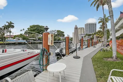 1000 SE 4th Street Fort Lauderdale FL 33301
