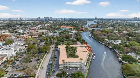1000 SE 4th Street Fort Lauderdale FL 33301
