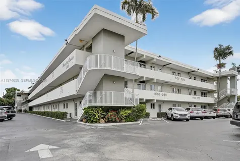 1000 SE 4th Street Fort Lauderdale FL 33301