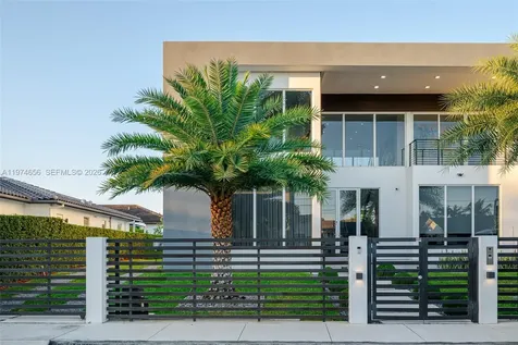 10181 NW 27th Street Doral FL 33172