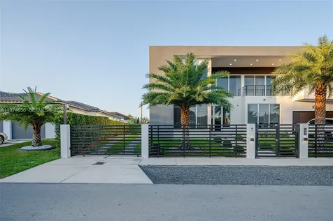 10181 NW 27th Street Doral FL 33172