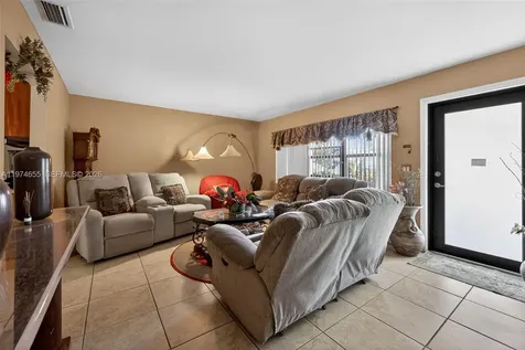 9522 Affirmed Lane Boca Raton FL 33496