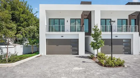 4636 SW 32nd Avenue Dania Beach FL 33312