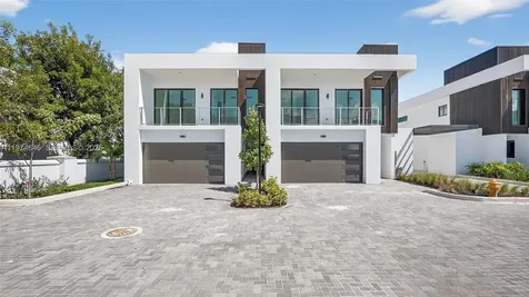 4636 SW 32nd Avenue Dania Beach FL 33312