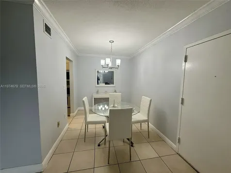 10413 N Kendall Drive Miami FL 33176