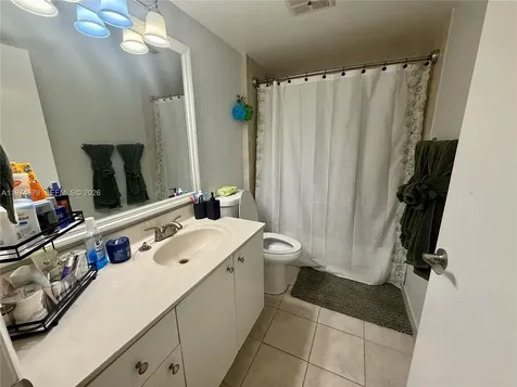 10413 N Kendall Drive Miami FL 33176