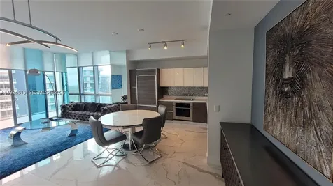 1100 S Miami Avenue Miami FL 33130