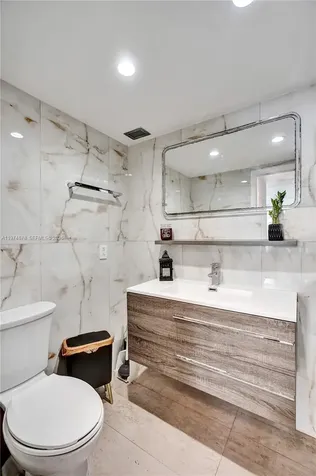 2750 NE 183rd Street Aventura FL 33160