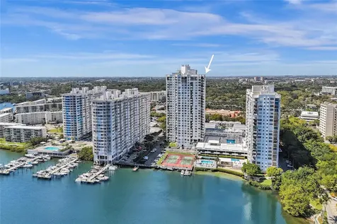 2750 NE 183rd Street Aventura FL 33160