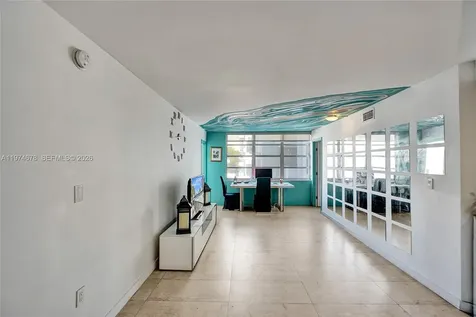 2750 NE 183rd Street Aventura FL 33160