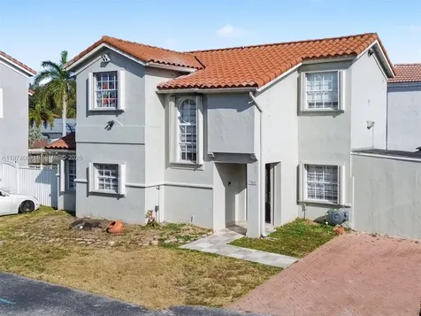 12689 NW 10th Way Miami FL 33182