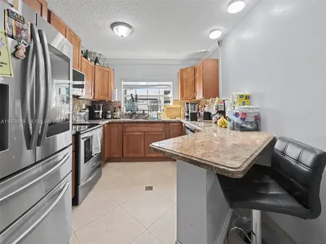 12689 NW 10th Way Miami FL 33182