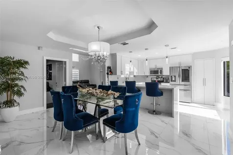 4342 SW 159th Path Miami FL 33185