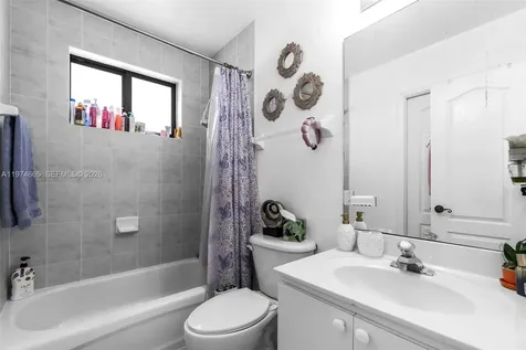 4342 SW 159th Path Miami FL 33185