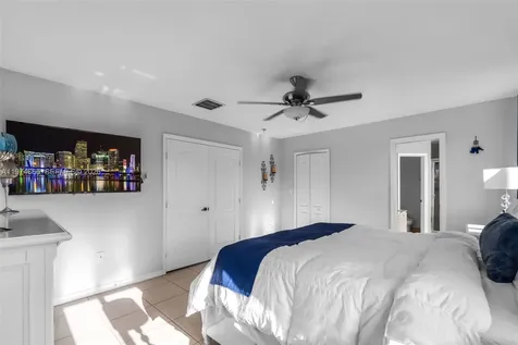 4342 SW 159th Path Miami FL 33185