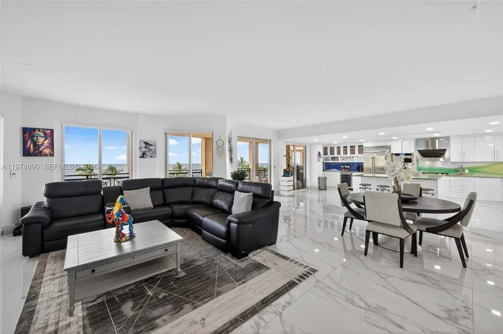3415 N Ocean Drive Hollywood FL 33019