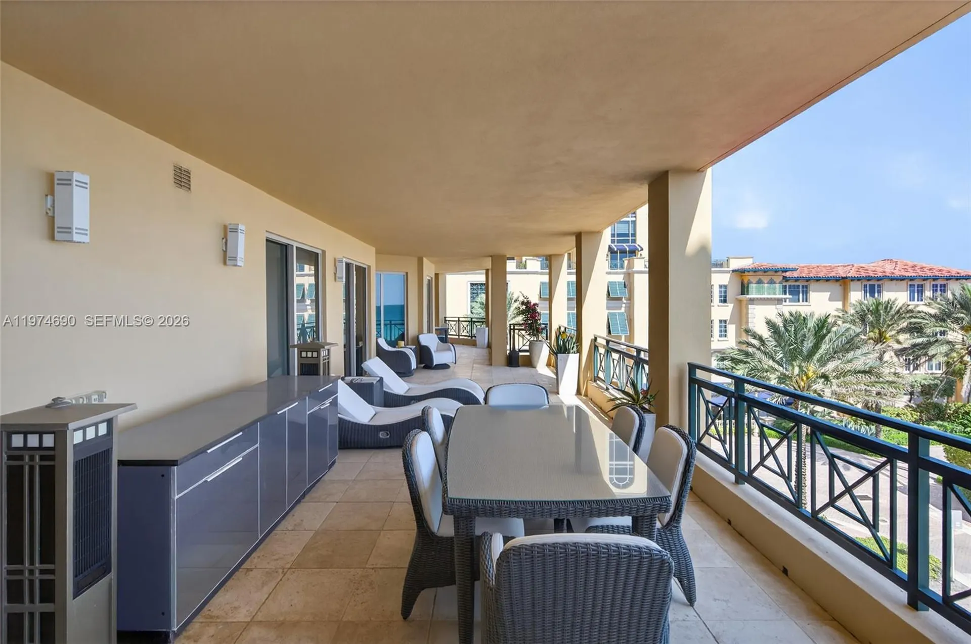 3415 N Ocean Drive Hollywood FL 33019
