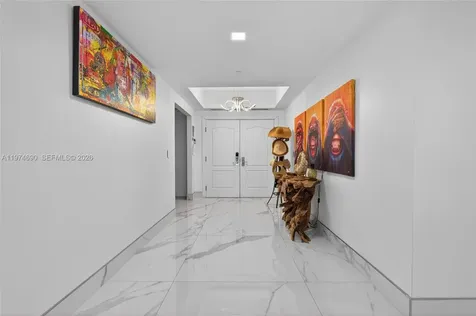3415 N Ocean Drive Hollywood FL 33019