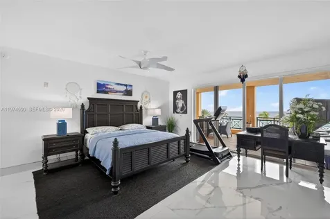 3415 N Ocean Drive Hollywood FL 33019